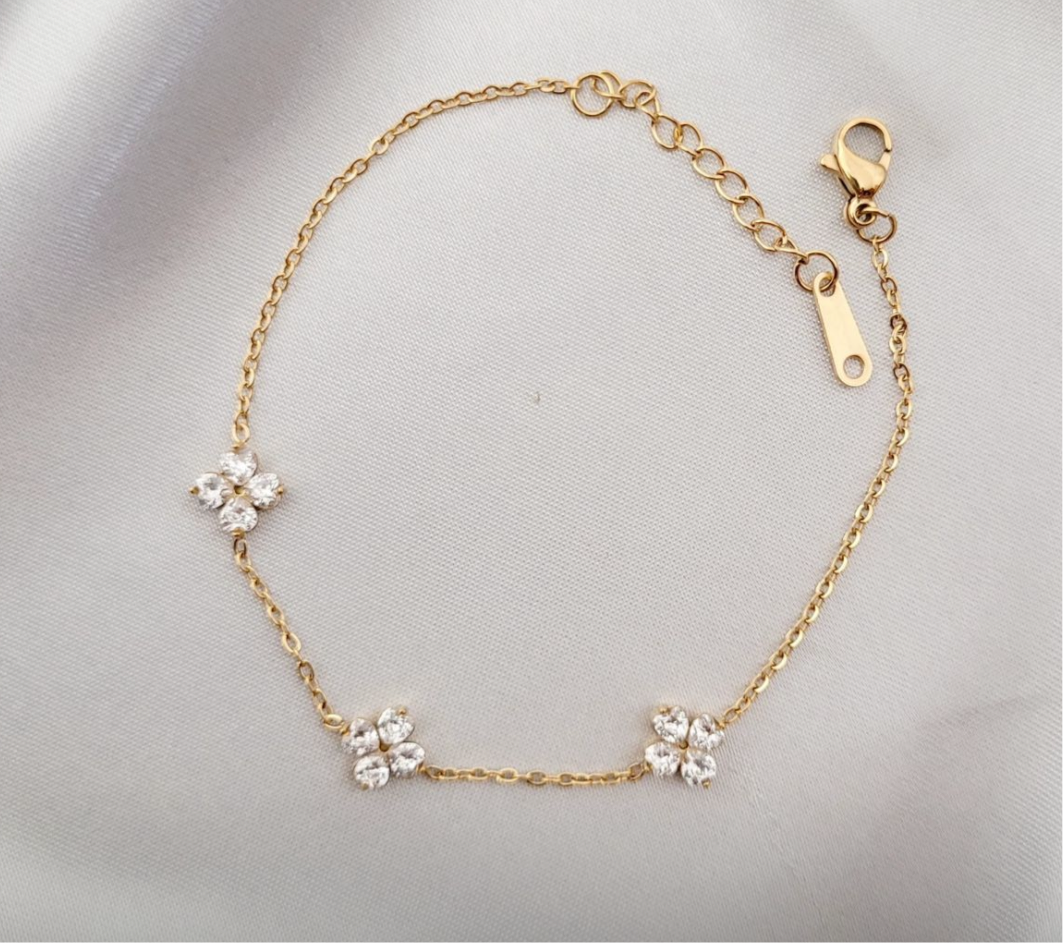 Floral delight bracelet