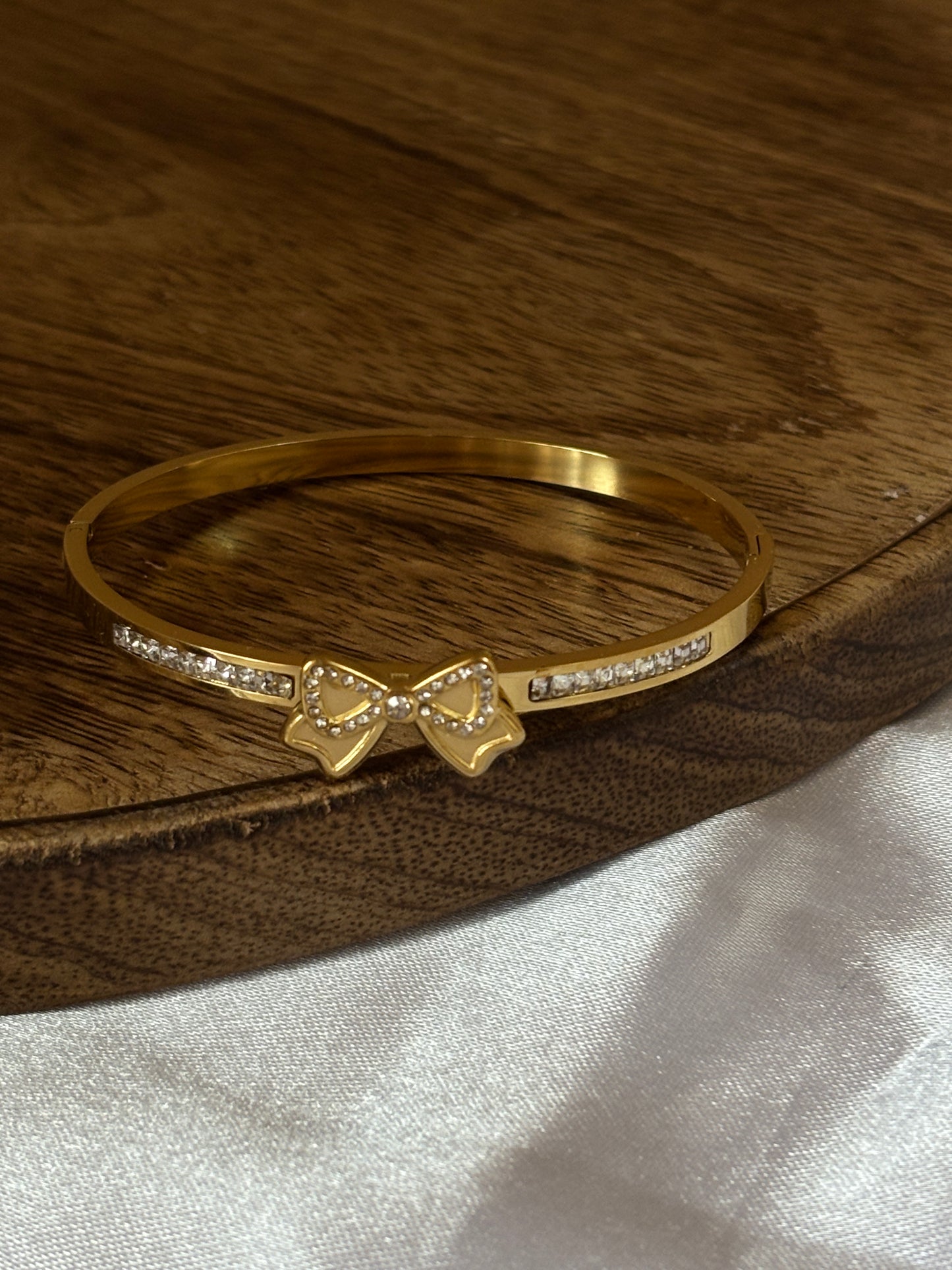 Bow kada (small wrist)