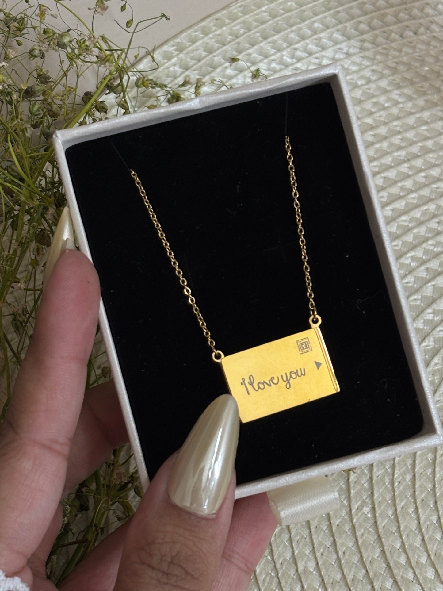 I love you neckpeice