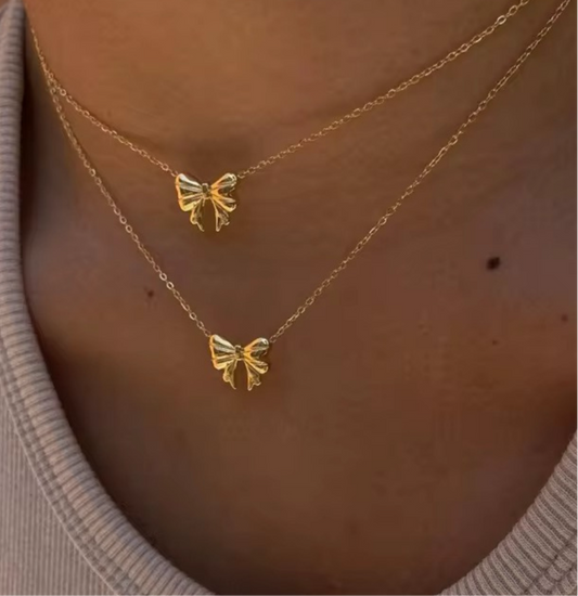 Sleek Bow Charm