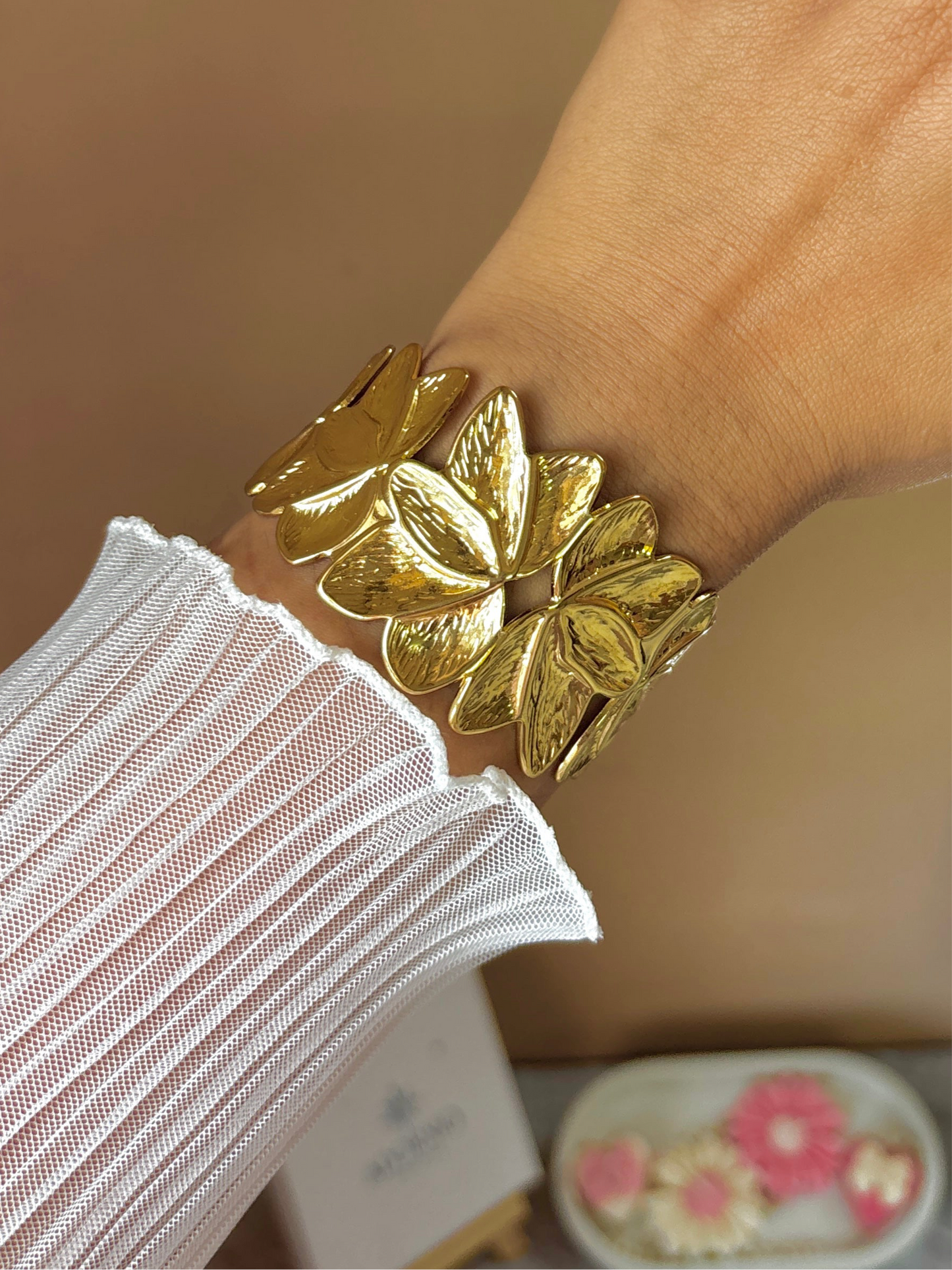 Lotus kada