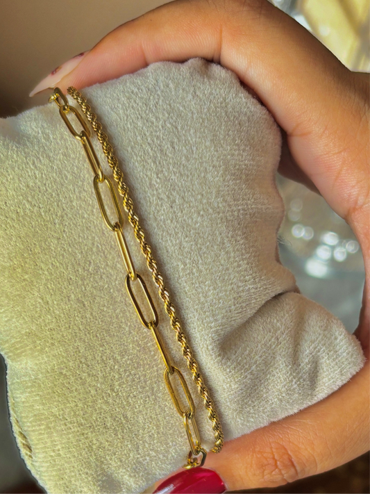 Two layer twist chain bracelet