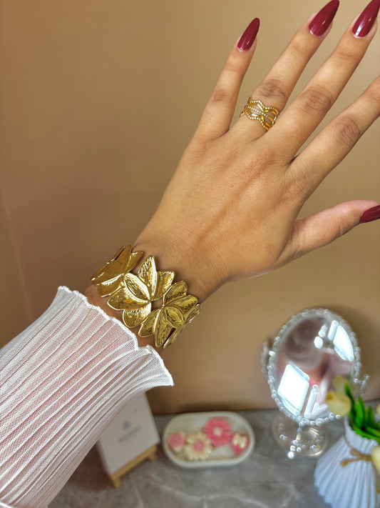 Lotus kada