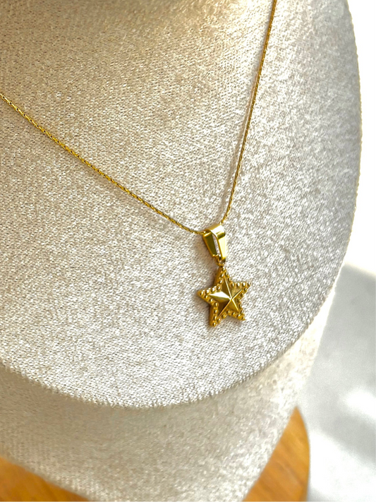 Twinkling Star Necklace