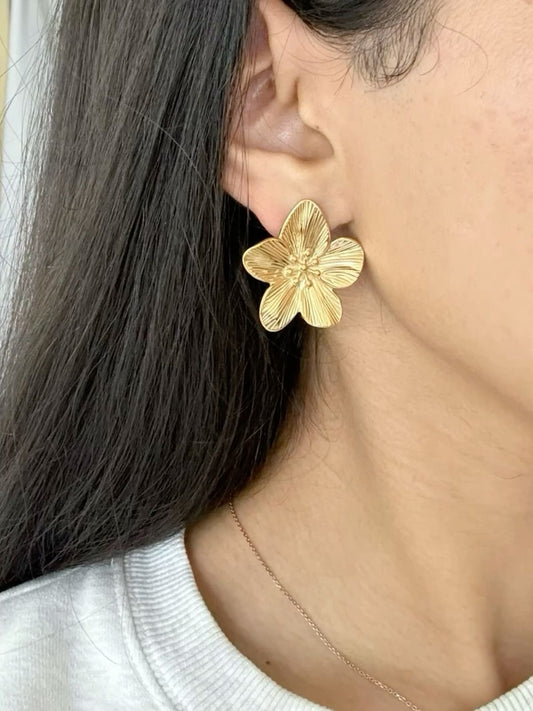 Floral studs